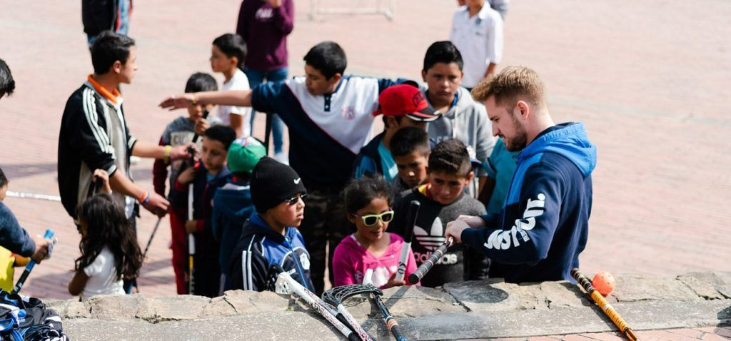 4b0376ff9644d624fa58ea2d1f85bf9943be46f3